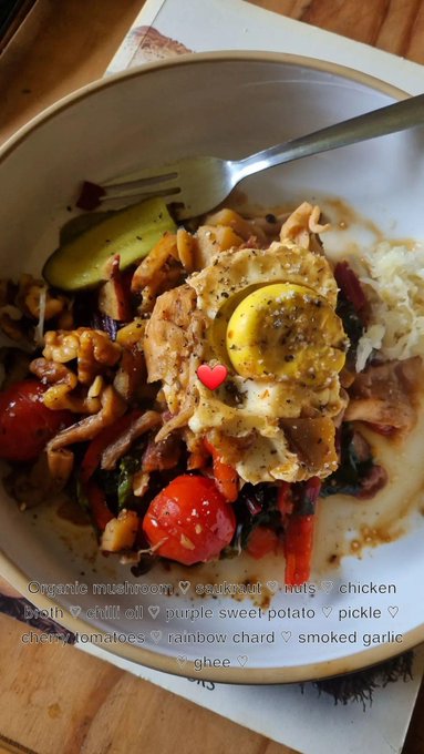 Eat or Pass? 😋 https://t.co/fzilmdDBXk<a href="/tag/throne"class="tags"><span>#throne</span></a><a href="/tag/wishlist"class="tags"><span>#wishlist</span></a>