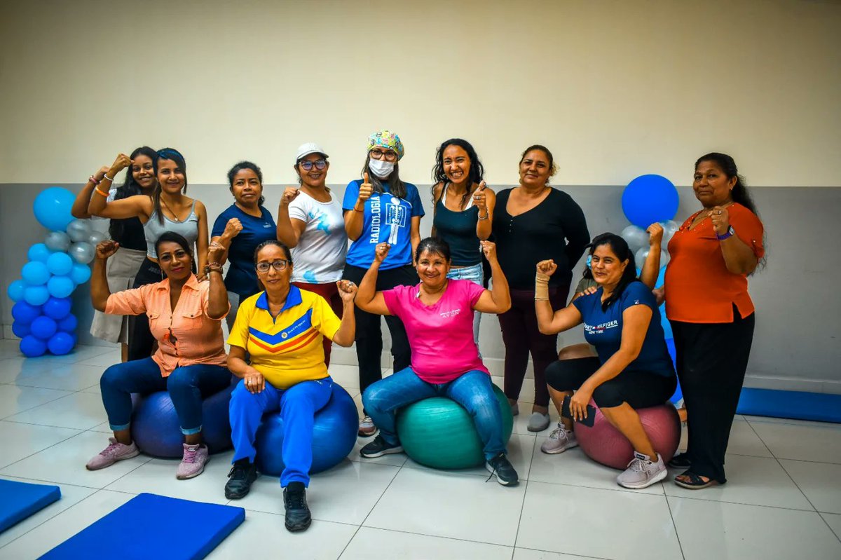 GobiernodeDuran's tweet photo. En el CEMATID, mujeres de diversas edades participaron en una enérgica rutina de ejercicios, focalizada en el fortalecimiento muscular. 💪🏻
Con estas iniciativas buscamos inspirar a la comunidad a adoptar un estilo de vida saludable.
@CHONILLOec
#Durán #DuránSaludable #CEMATID https://t.co/vpEuf2MNr2