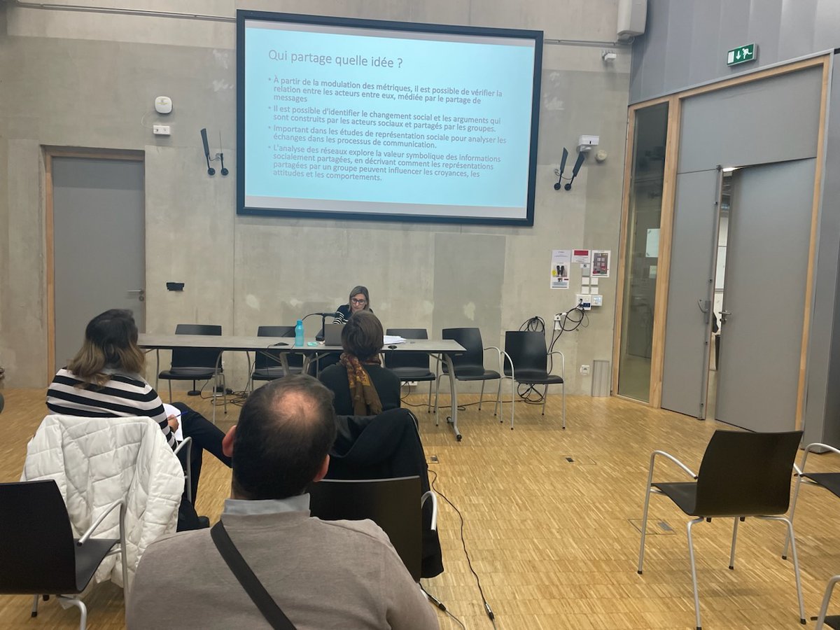 Début du séminaire du Laboratoire de Psychologie Sociale
Pr. Andréa Bousfield (Université Santa Catarina, UFSC) "Analyse des réseaux sociaux : Une introduction au recueil et analyse des données"
<a href="/LPSUR849/">LPS</a> <a href="/ThemisApostolid/">Apostolidis Thémis</a> <a href="/Rakel33755140/">Raquel Bertoldo</a> #psychologiesociale #reseauxsociaux