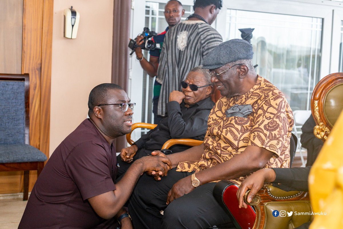 Sending heartfelt birthday wishes to former president, John Agyekum Kufour. May this day bring comfort and strength. Your resilience inspires us all. #HappyBirthday