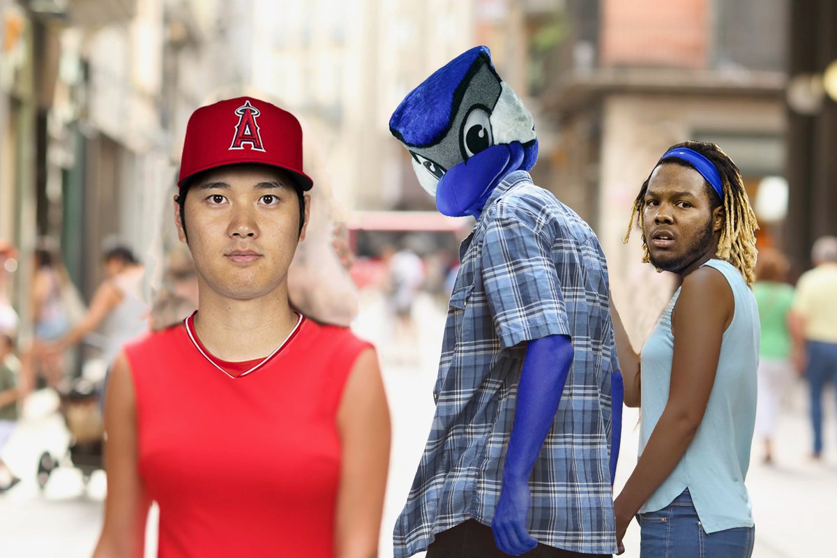 Live from the streets of Toronto this morning: #Ohtani #bluejays #MLB #OhtaniWatch #Toronto