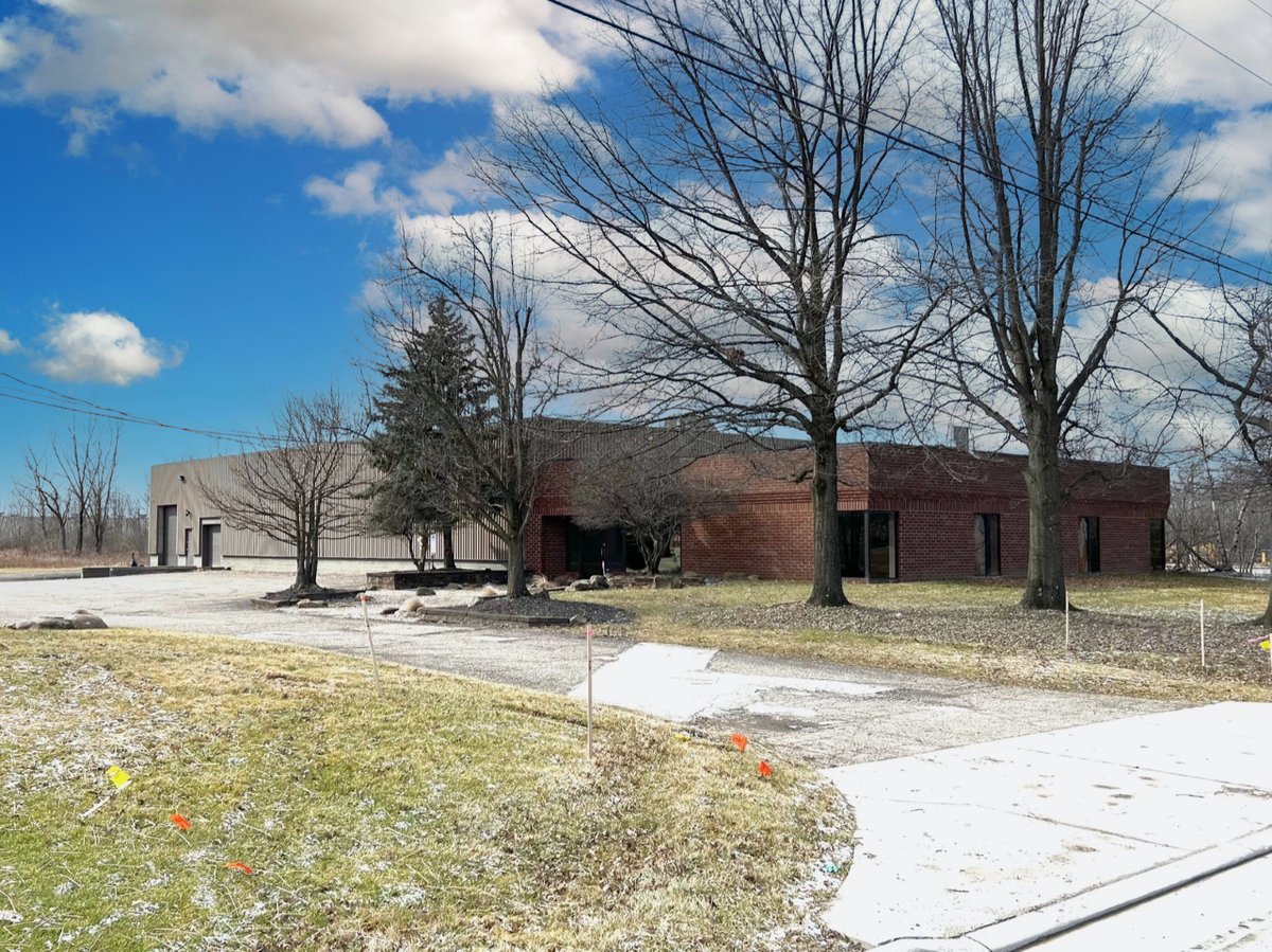 Just sold 1470 Enterprise Parkway in Twinsburg. 12,835 sf. Highest price/sf. for an industrial building that I have ever brokered. #CRE <a href="/NAIPVOHIO/">NAI Pleasant Valley</a>