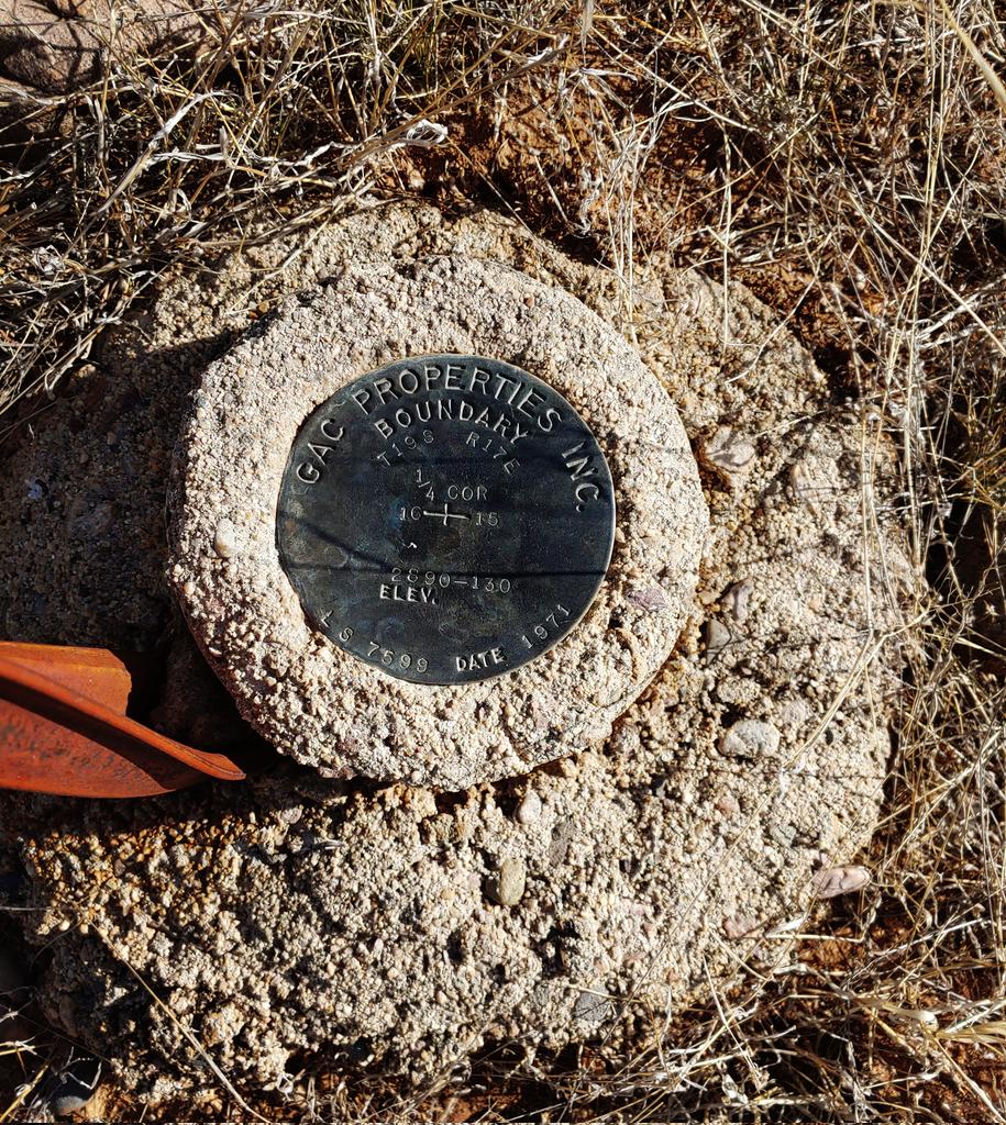 herethisisyou's tweet photo. Once you start looking for these, you begin to see them everywhere.
#herethisisyou #propertyline #explorearizona #lookdown https://t.co/XYeRL5pzSu