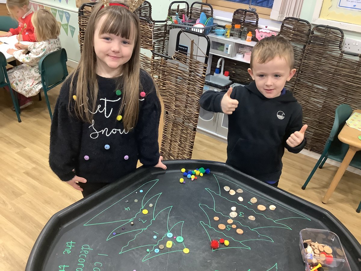 MissRBrooksAPS's tweet photo. Snapshot into another super week in Primary 1 ⭐️ @airthprimary https://t.co/V5iWs7WYpH