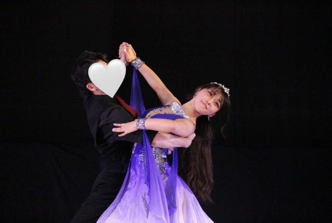ballroom_908's tweet photo. 📍名前:佐々木 紅羽(ささき くれは)
📍所属:獨協舞研 2年 St
📍身長:156cm
📍練習場所:東京・千葉・埼玉

　ソフトテニスで培った上半身の強さとフォロー力に自信があります！お互いを高め合えるようなリーダーさんを探しています！
ご連絡お待ちしてます！

#シャドーリーダー募集 
#学連
#アマチュア https://t.co/4izQ7dOpS7