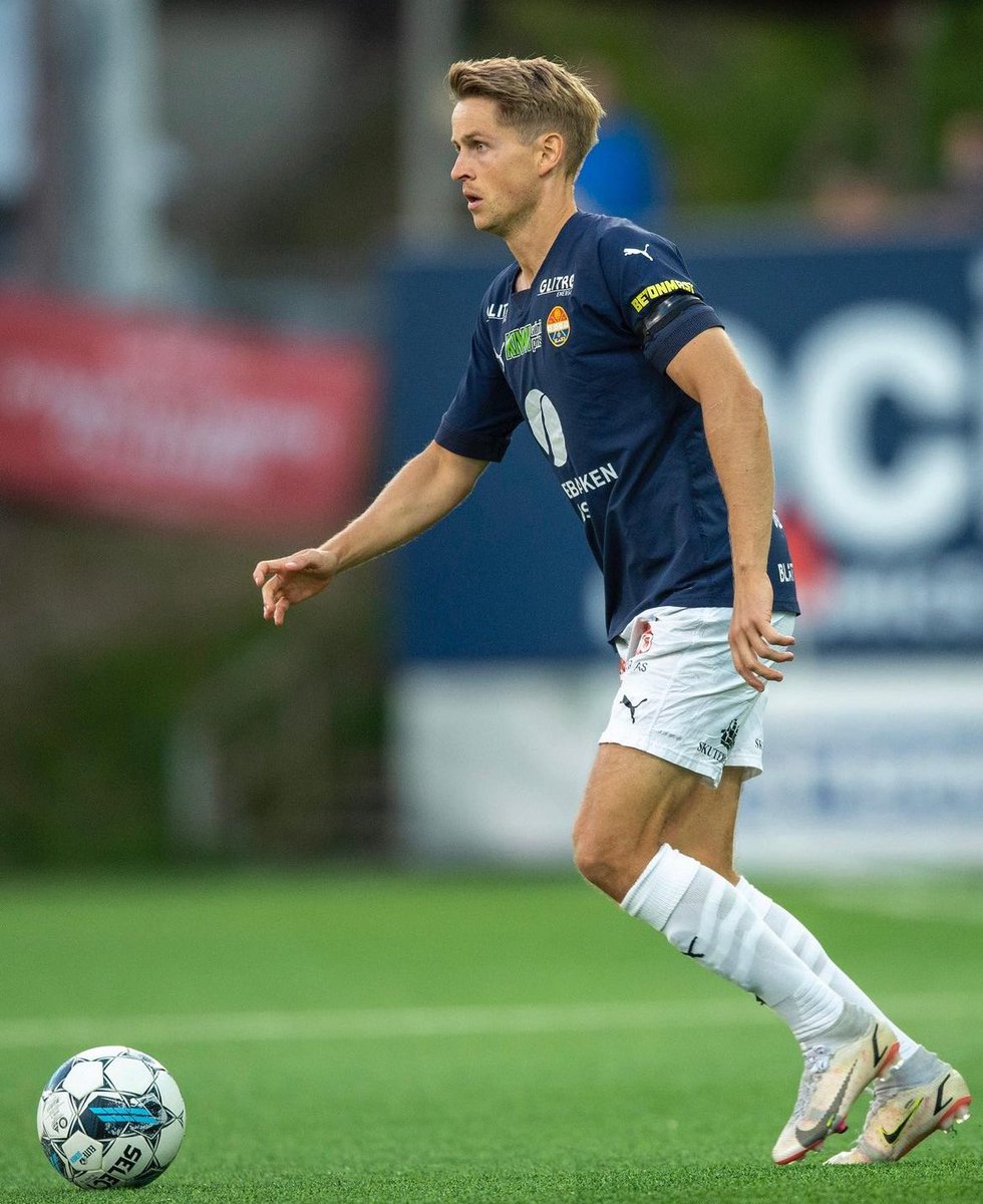 Thomas Grøgaard er ferdig i Strømsgodset etter to og et halvt år i klubben. Takk for innsatsen og lykke til videre💙 #godset