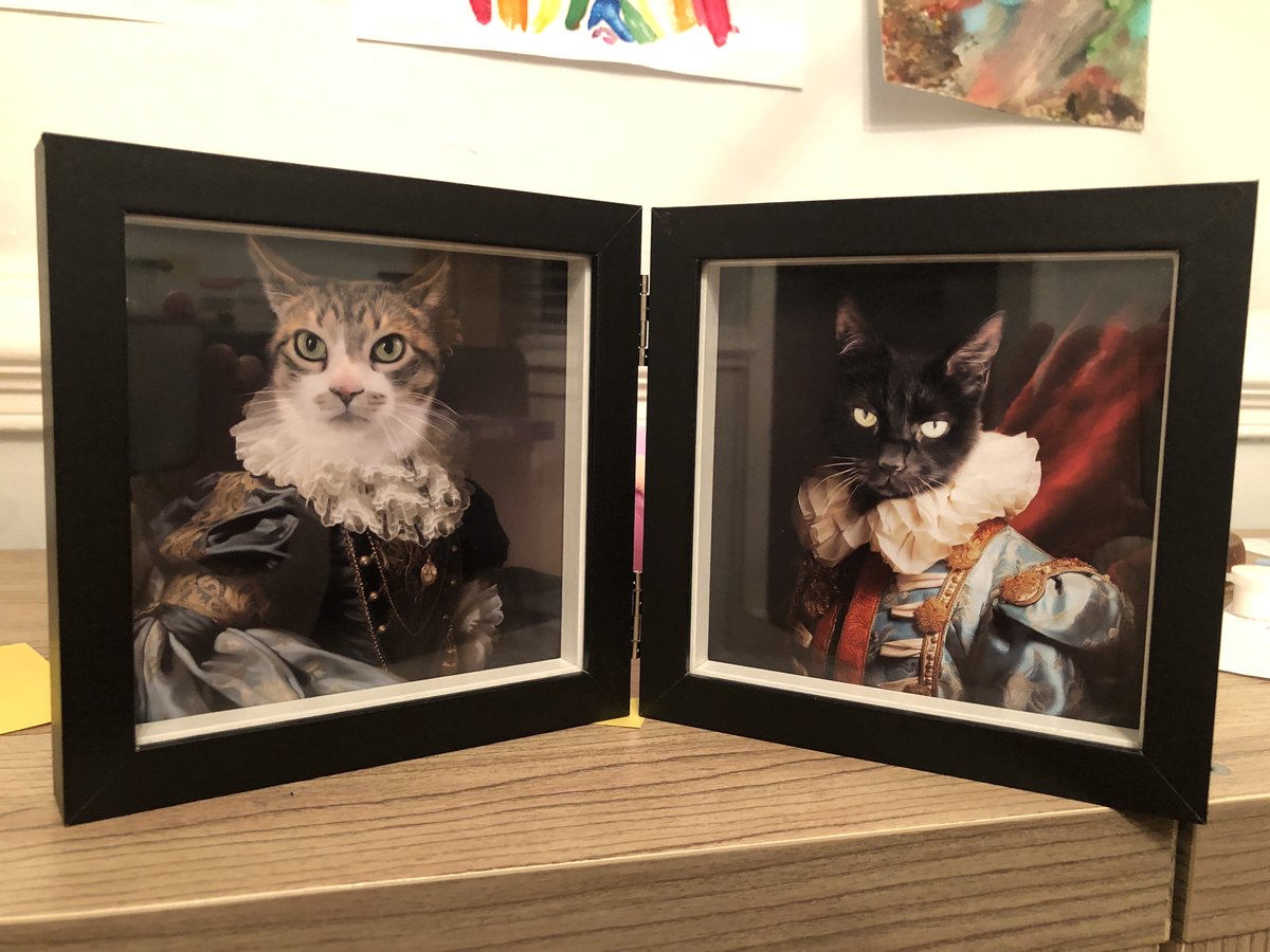 yvonnewoon's tweet photo. Me: you only have a limited time on this earth, one wild and precious life, mary oliver, etc, etc. you should use this time to write. 

Also me: but what would my cats have looked like during the renaissance? https://t.co/6aGyJuxgGd