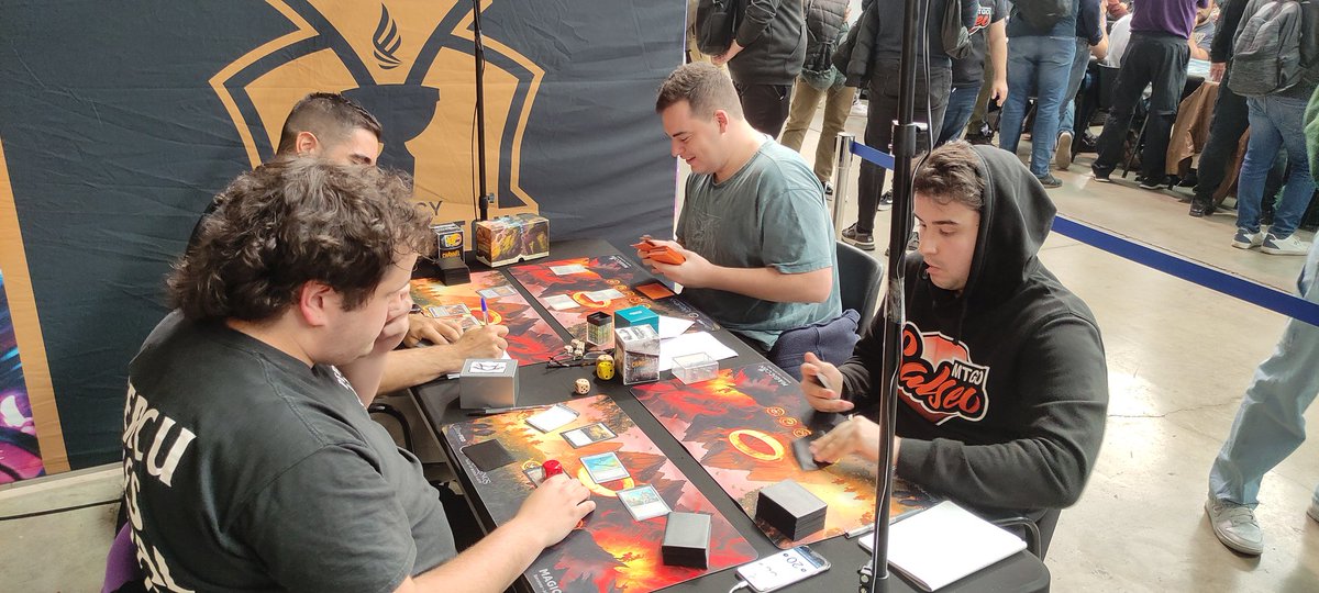 CtoESModern's tweet photo. Ronda 7: Ugutz Torre vs Marc Pérez
Win &amp; In en la última ronda de la #finalCEM .
Vente a vernos a https://t.co/2h7lWhqNvW https://t.co/N7hcvnrLMU