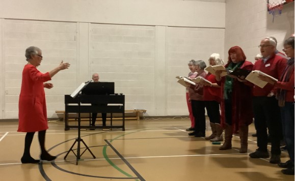 @bentsgreenschool staff and students enjoyed a fantactic performance by @SheffieldPhil. Really got everyone in to the Christmas spirit! #ChristmasSpirit #christmascarols