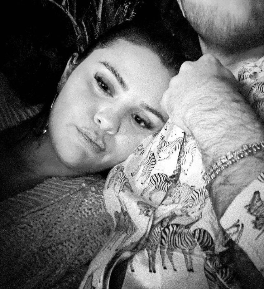 HDCelebsDaily's tweet photo. Selena Gomez 😍 https://t.co/En8uiaBlcA