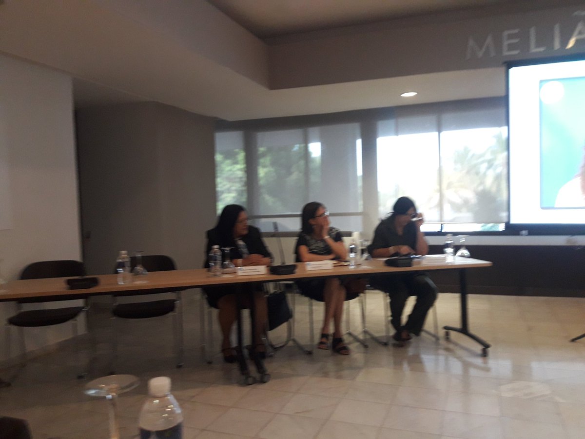 jlperez29622240's tweet photo. Arranca #GenTic en su #VIEdicion en el @GEIC_DICE con la presencia de la ministra de Comunicaciones @MayraArevich, la presidenta del grupo @AriDeCuba, y la secretaria general del @SNTCIE_Cuba, y directores y especialistas empresas. Espacio para resaltar la #Mujer del sector https://t.co/IkVL0iiNbi