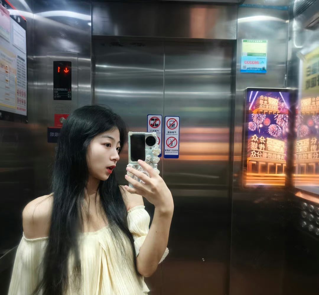 JungeumH's tweet photo. 冒泡 https://t.co/jxTHHQ5I9J