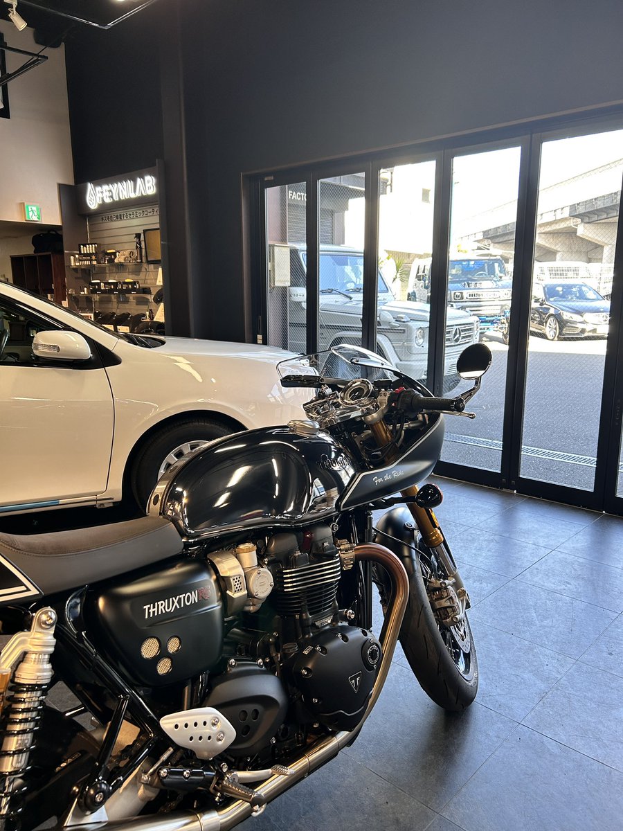 NozomuYasuhara's tweet photo. セラミックプロジャパンへ行ってきました！

車、バイクのみならず汚れがつきやすいものに施工するとメンテナンス性が格段と良くなるものばかりです。
セルフコートもできるので気になる方はDMください😊

今日はありがとうございました！

#ceramicpro
#カーメイクアートプロ https://t.co/a2dvYv2u2v