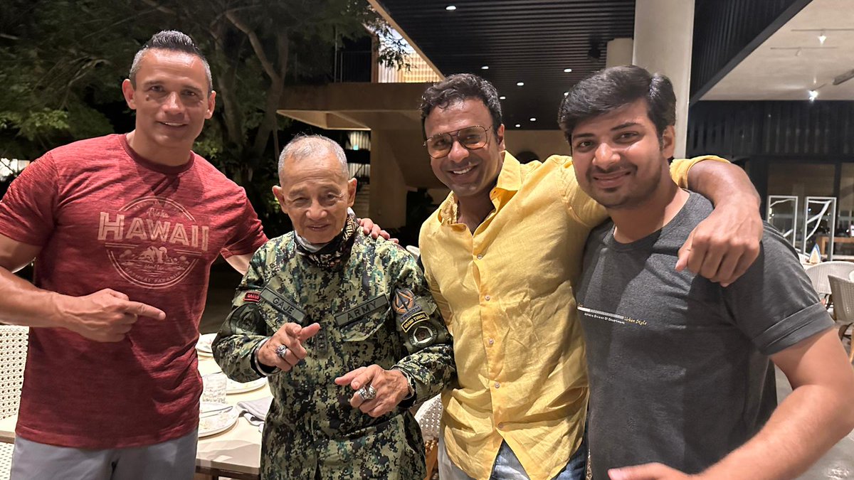 KumarJi_Mr's tweet photo. I am deeply thankful and blessed... for the special, unique, amazing people in my life who support me, uplift me, comfort me and bring joy to my soul as they share a piece of their own in the precise magical moment it needed to happen. My being truly loves yours.
It was an 1/2 https://t.co/8dqZlTj4z2