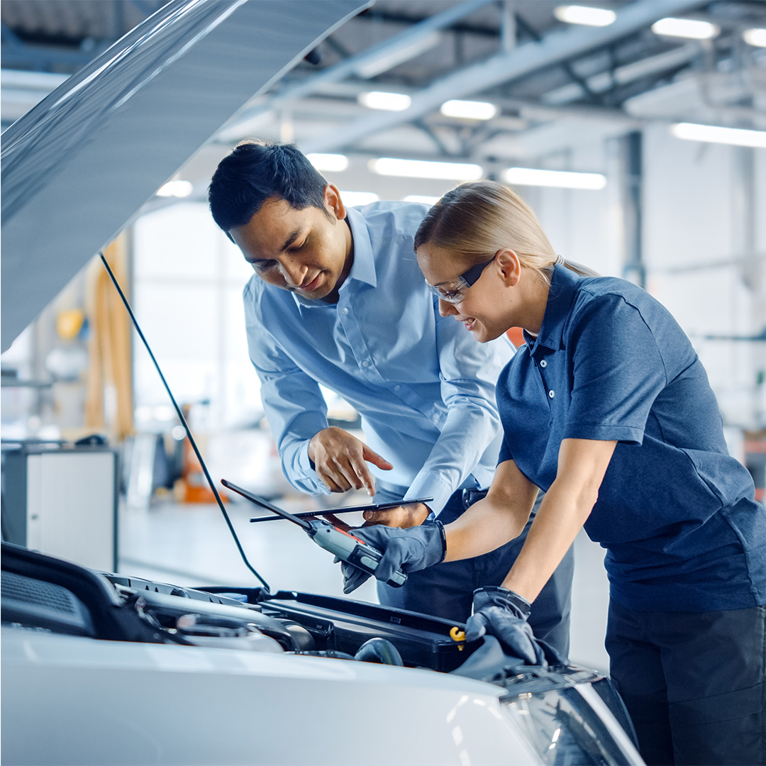 WahlbergChevy's tweet image. Keeping your ride in top-notch shape is our mission at Mark Wahlberg Chevy Service Center! Schedule service with us today! 🚗 #ScheduleService #TopNotchRepairs markwahlbergchevy.com/service.html