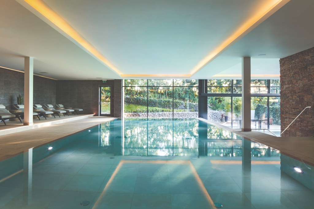 AAHospitality's tweet photo. As well as having over 45 ‘AA Best UK Spas’, we have over 120 ‘AA Recommended Spas’ for you to explore!

Learn about our AA Recommended Spas here! > https://t.co/eSSBqPDIhN

#AASpaAward #AABestSpa #AARecommendedSpa #spa #spahotel #spaday https://t.co/He4igZcKJP
