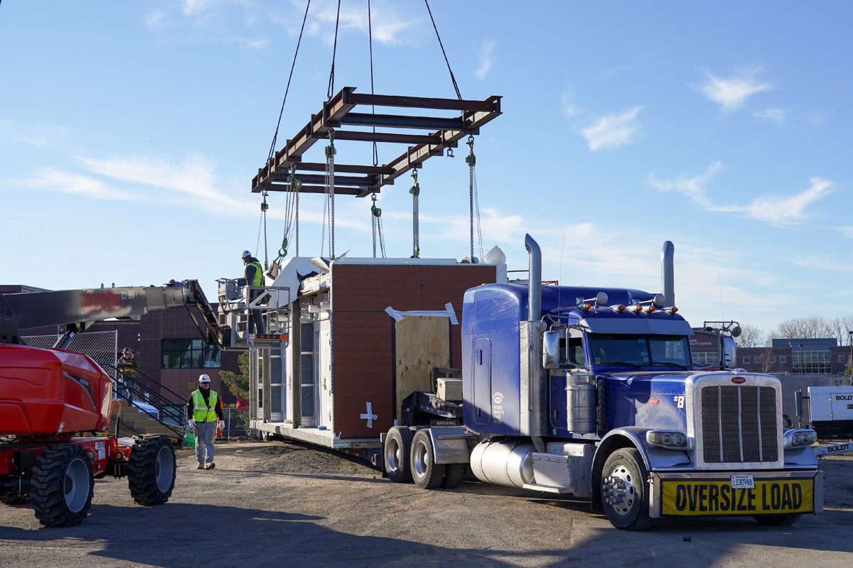 TheBoldtCo's tweet photo. Congrats to our MN &amp; Prefab/Modular teams for the installation of the final module for the patient bed #expansion at @mhealthfairview – St. John’s Hospital! 16 modules were designed by @hga and constructed off-site at our #prefab facility using #STAATmod. https://t.co/k3hP3nN16v https://t.co/BBukMcWfPH