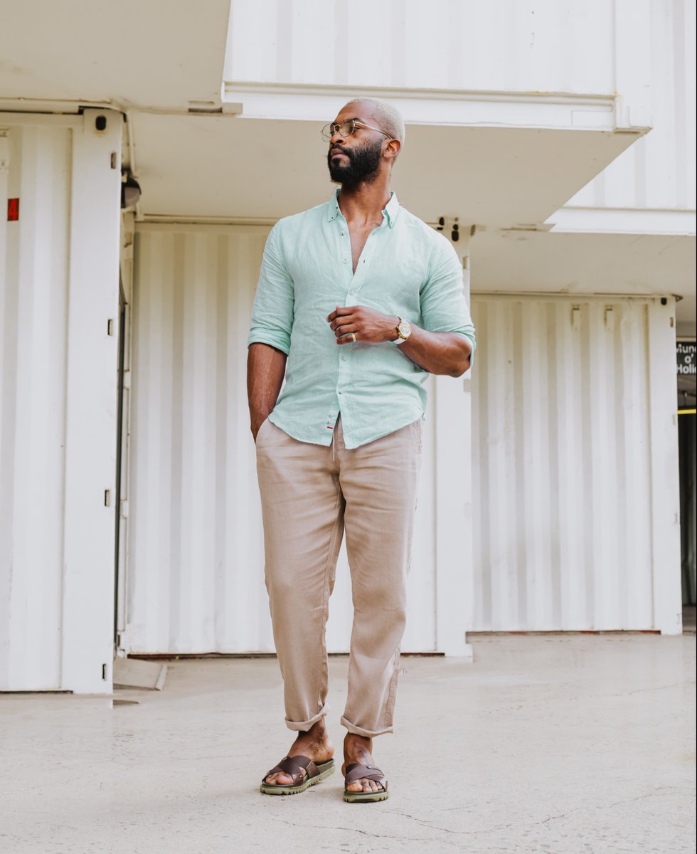 BogartManSA's tweet image. Classic style meets total comfort with the Bogart Man Linen Drawstring Pants, designed just for you. They are versatile, comfy, and stylish – the ultimate trio. Don't miss out on this fashionable addition to your wardrobe. 

#StyleMustHave #BogartManFashion  #BogartMan #Fashion