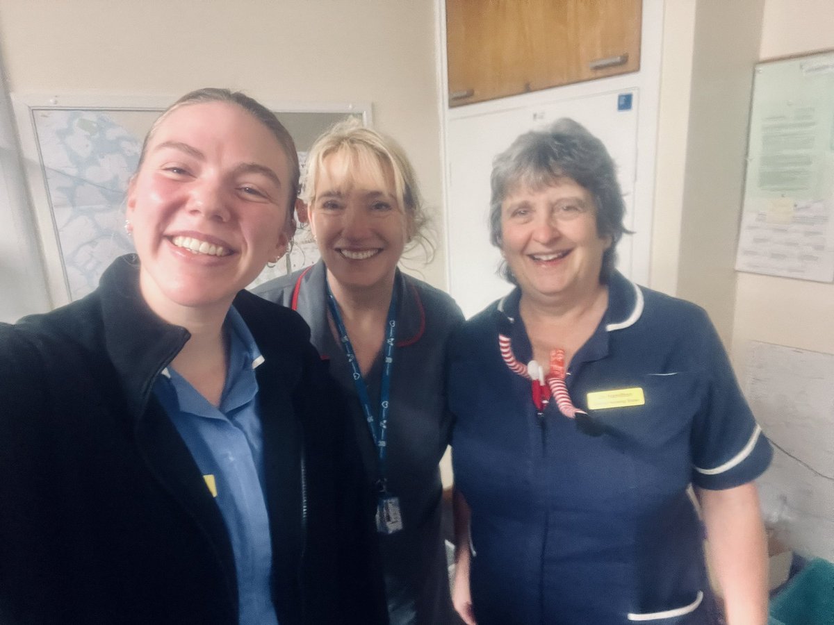 Back to the floor day with the West District Nursing Team … Fabulous Team and wonderful compassionate  care in the community ❤️