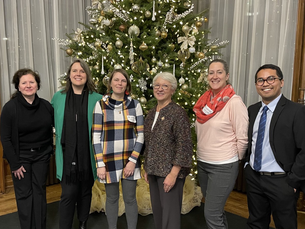 forestscanada's tweet photo. 'Tis the season to recognize youths' pursuit of environmental knowledge! Thank you to the Honourable Edith Dumont (@LGOntario) for joining us to celebrate our #TreeBee & #ONEnvirothon winners! Also, thank you to Somerville Nurseries for their donation of the beautiful tree. https://t.co/GIhvg6PrRZ