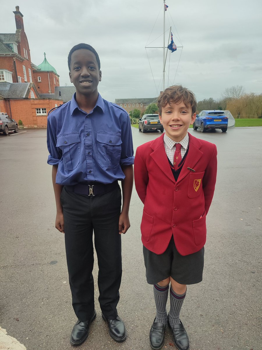 Our annual Carol Service is a highlight for the whole school community and this year our Head Chorister was lucky enough to bump into his predecessor at Pangbourne for some last-minute words of encouragement!