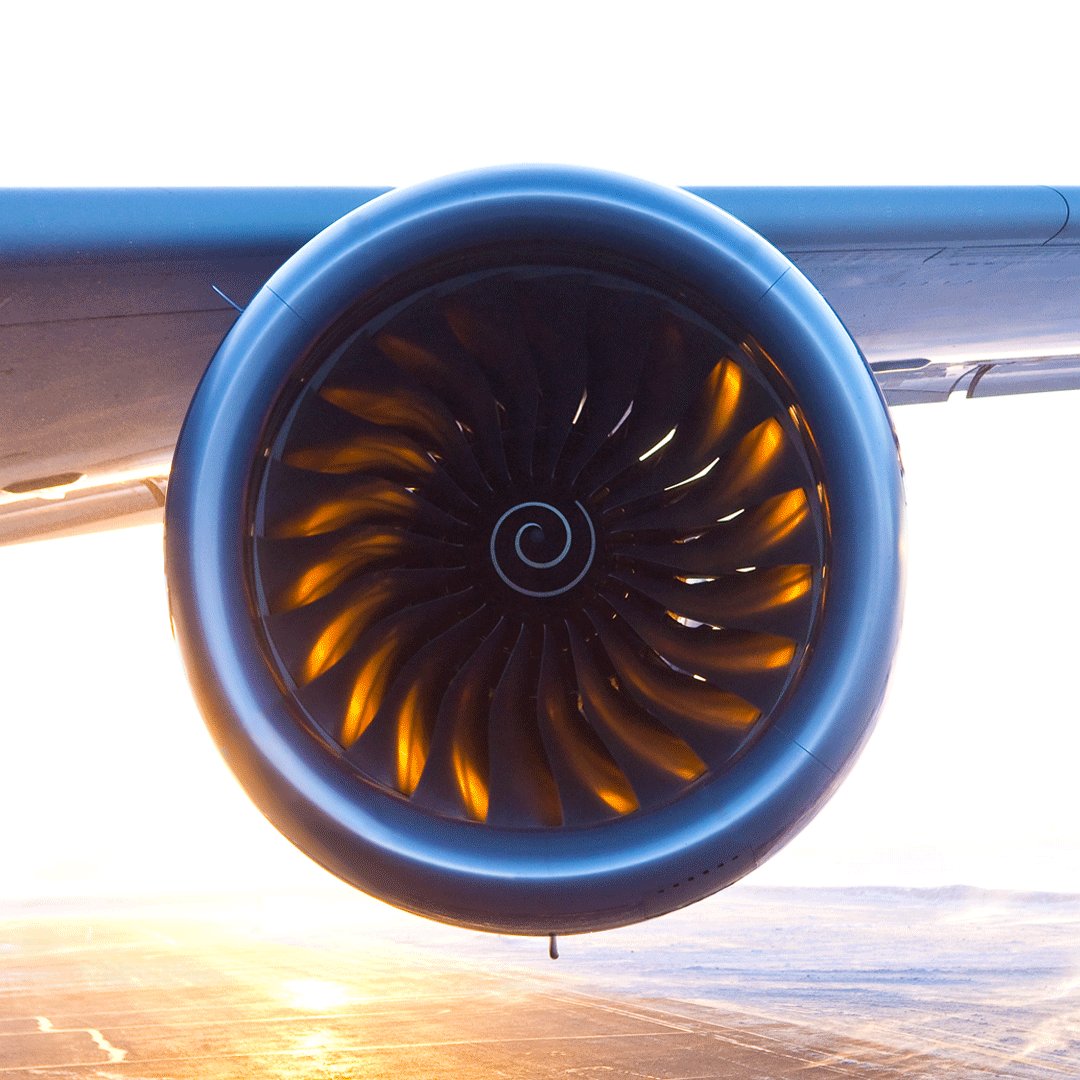 Rolls-Royce tweet media