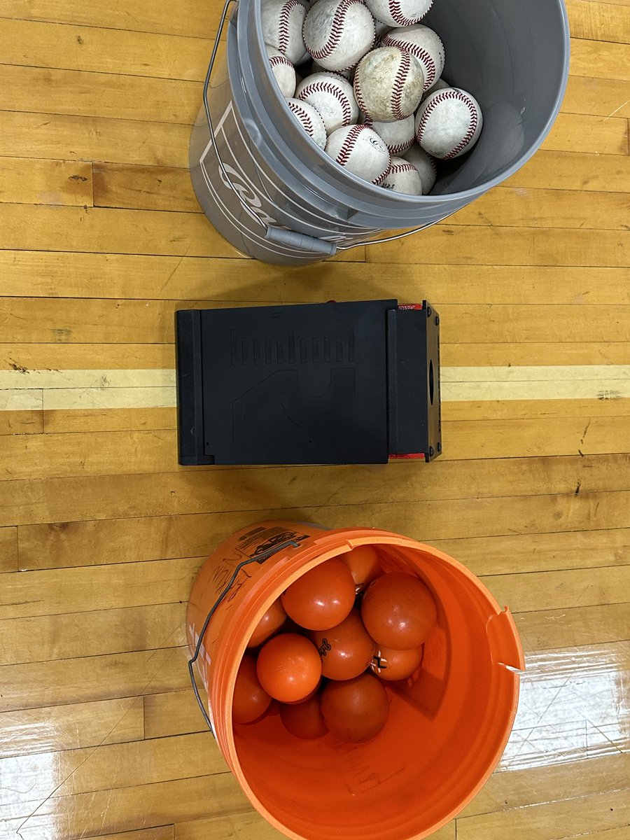 CHSBaseballMD's tweet photo. Table is set. 
Who’s ready to eat? 🔥💪🏽
#Grind 
#InputEqualsOutput https://t.co/etYxhZHiTS