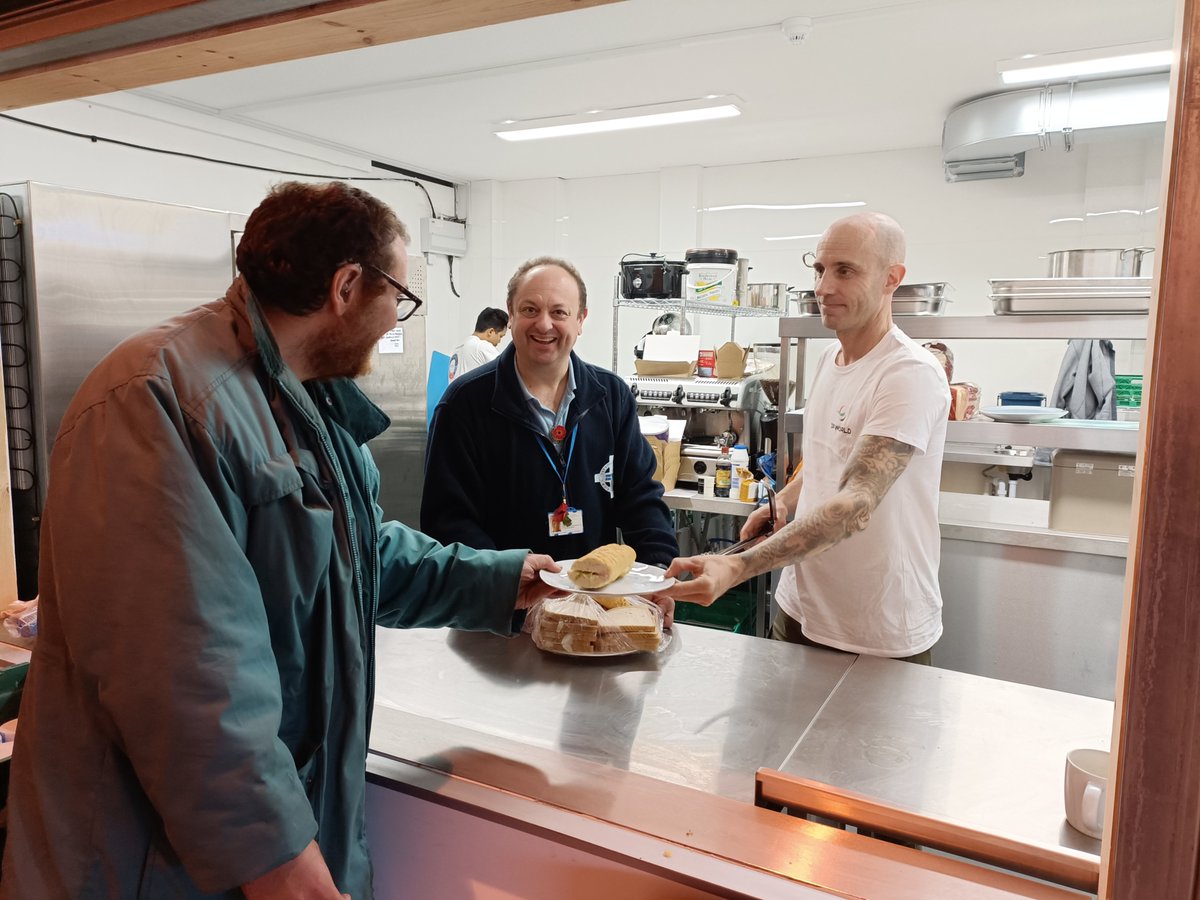 We recently visited @StSouthend to see how our support has helped their new kitchen feed 2,850 people every month between their lunch and dinner services and provide a safe and happy place where people can receive practical support and advice #Community #Volunteering