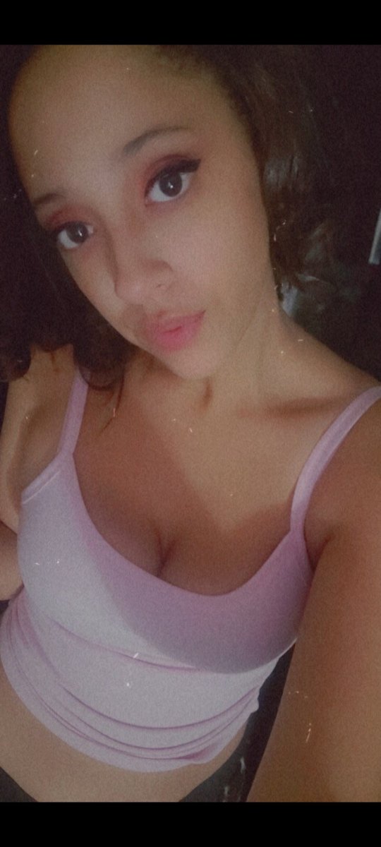 wildsweetthang's tweet photo. Can someone anyone buy me some breakfast? $wildsweet https://t.co/R4MZLmyfyZ