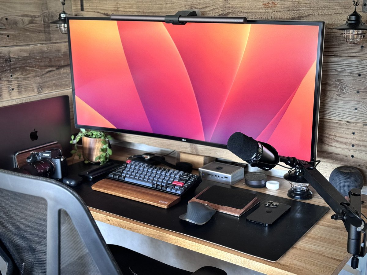 KeychronMK's tweet photo. Keeping it clean and productive with Keychron K2 Pro💻💼.
📷@fatherlog
#KeychronK2Pro #Keychron #mechanicalkeyboard #customkeyboard #wirelessmechanicalkeyboard #wirelesskeyboard #setups
#WFH https://t.co/KouykJXLue
