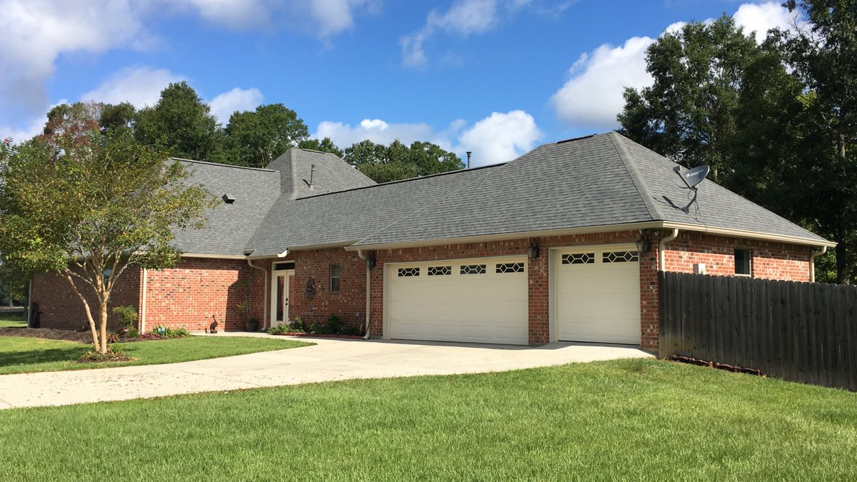 Are you looking for a trusted roofing company to attend to your home? Ryson Roofing has over 30 years of experience replacing homes in southeast Louisiana and is ready to help with yours. 

#Roof #Roofing #RoofInstalation #Reroof #LouisianaRoofs #LocalBiz #SafeHome