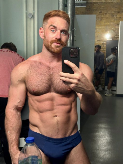 Come watch me get naked 😜  🥵https://t.co/WZw0E5cNhL 🔥  25% discount available now to a limited number