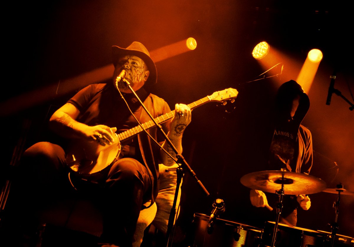 MSixMD's tweet image. “We are no longer supplicating weaklings trembling before an unmerciful "God" who cares not whether we live or die.” ― ASLV

#manossixandthemuddydevil #templeathens #skullanddawn #fycrecords #darkamericana #southerngothic #deathcountry #neofolk #darkfolk #blackmetal