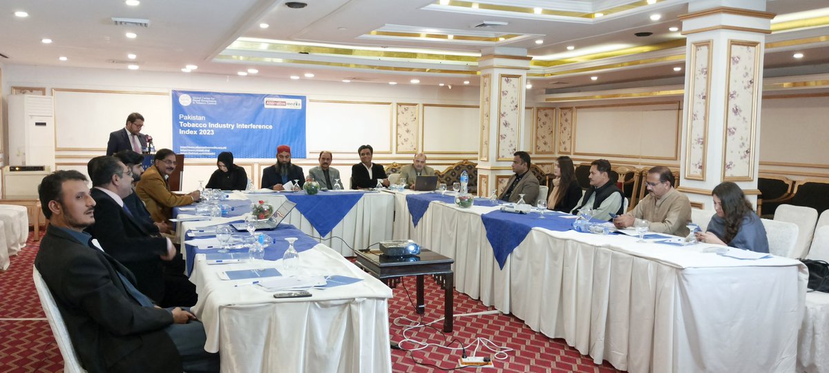 itsyousafzai0's tweet photo. #SAMAR Socity Alternative Media &amp; Research (SAMAR) Seminar On Pakistan Tobacco Interfernce Index 2023 #GGTC #WHO #TobaccoFreePakistan 
#viralvideo
#AghaKhanUniversity 
@ghumman_sana  @panah84 @GovtofPakistan @GovtofPunjabPK @chaudharyahhsan @SyedAhsanRashid @betterpakistan https://t.co/33s2tmQCEz
