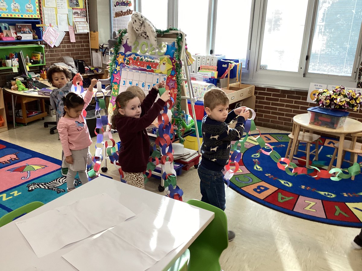 Mrs. Pearsall tweet media