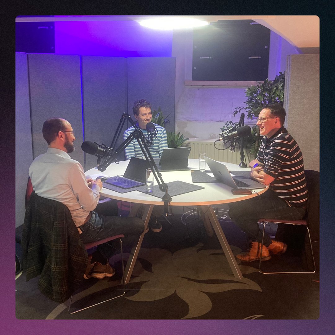 Een nieuwe aflevering Heilige Grond: over de verborgen wereld van manuscripten, tekstkritiek en vertaalproblemen met Matthijs de Jong en Jan Krans-Plaisier.

Luister in je podcastapp of via bit.ly/3GxfI0e