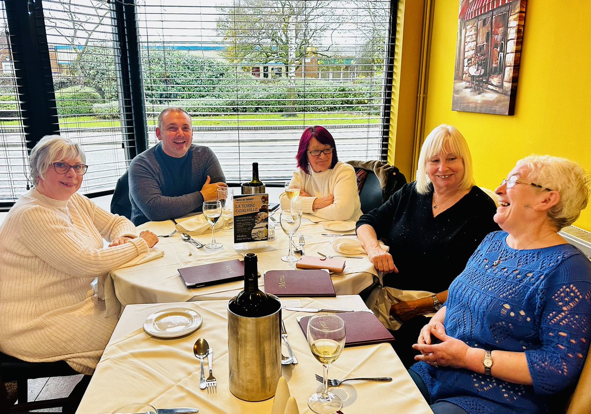 Not often I get invited out for lunch by a group of Ladies 🤣
Today I met with the Hugglescote “Ladies that do Lunch” talking all about politics 
All in all a great afternoon with great company 
#craigsmith4nwl 
#OneOfOurOwn
#localcommunity
#imlistening
#CommunityStrength