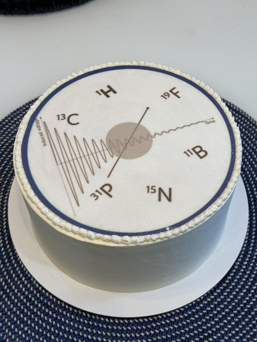 The best cake I’ve ever had! 🎉
#nmr #nmrchat #magneticresonance