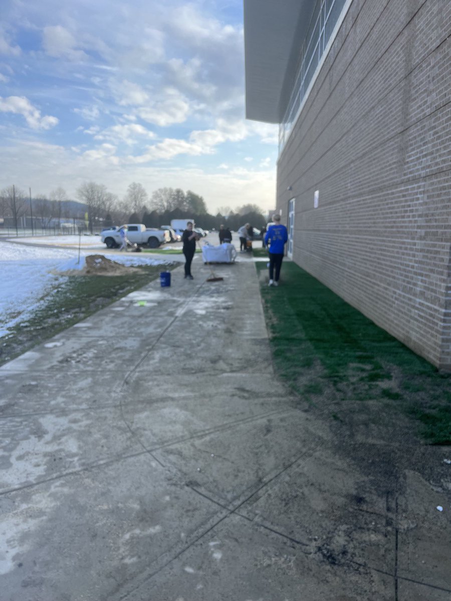 Eric Knolles tweet media