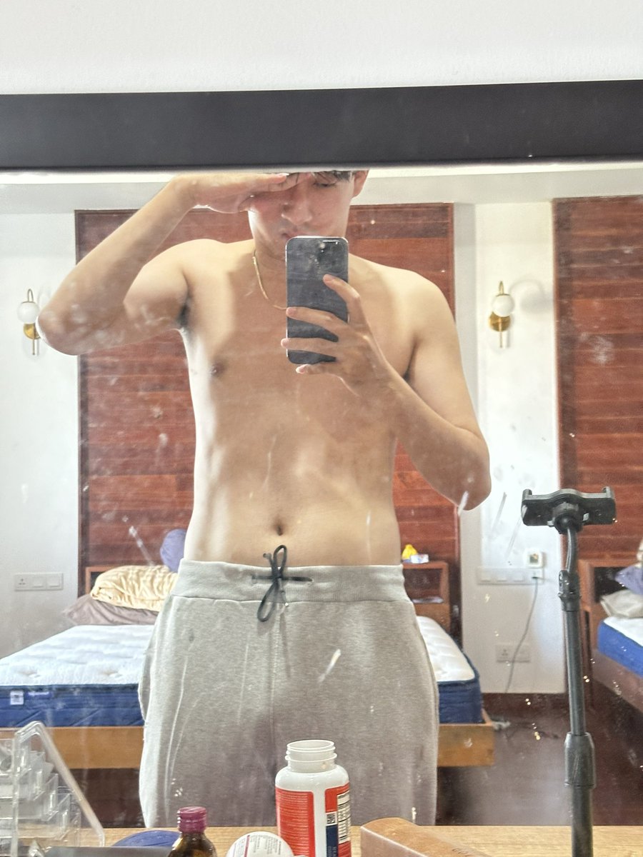 Ouchy Chan tweet media