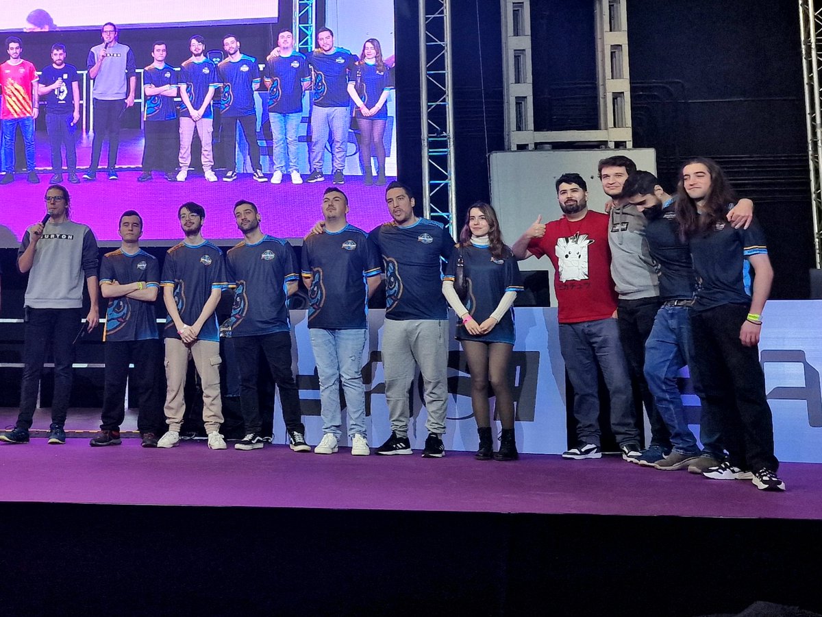 Fa una setmana vaig tenir l'oportunitat d'assistir al #SAGA23, on vaig dur a terme una xerrada sobre Psicologia en eSports amb <a href="/AntoniTello3/">雯雯❤攀枝花-(个人兼职|个人)东区,西区,仁和区,米易,盐边</a>, i vaig acompanyar els equips de <a href="/GamingBarxelona/">Gaming Barcelona eSports Club</a>.

Ha estat una experiència molt gratificant conèixer i posar cara a aquesta gran família.