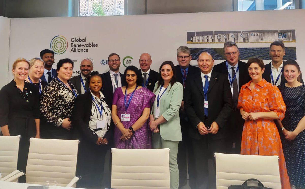 Under joint initiative of Global Renewables Alliance & Mission Innovation, Dr @anitadst16, Head Climate, Energy & Sustainable Technologies, @IndiaDST represented India in #COP28 roundtable focusing on smart grids. It was attended by representatives of 20 countries.