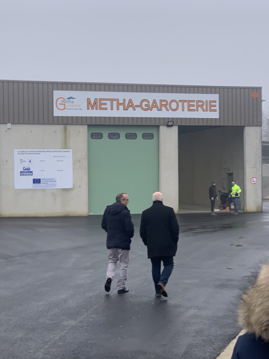 #GRDF présent à l inauguration et à la visite de l unité de #methanisation d #Arcavi #Methagaroterie avec valorisation des biodechets locaux. 4 000 logements chauffés au #gaz bénéficient maintenant d une énergie renouvelable et locale. 👍
