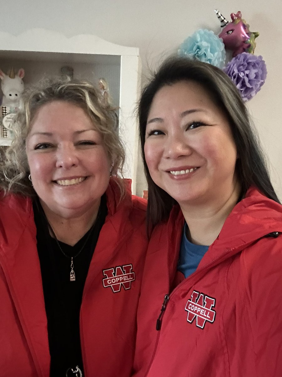 CMSW 12 Days! It’s our most favorite time of the year because we have the ABSOLUTE BEST admin!!!! THANK YOU for our windbreakers!!! <a href="/CMSWestWrangler/">Coppell Middle School West</a> <a href="/WendyLeePray/">Wendy Lee Pray</a> #WestFam #WestisBest #12DaysofChristmas #CISDMissionPossible