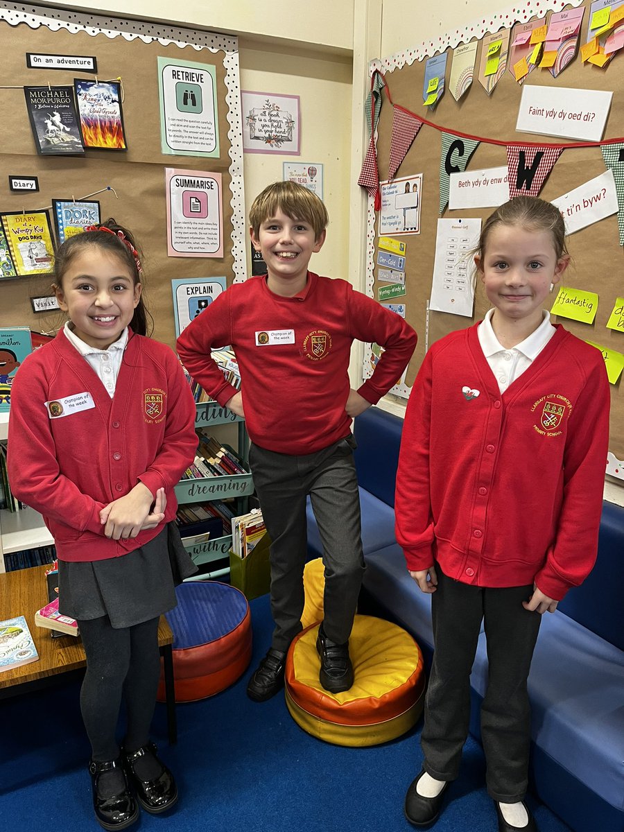 Mrs Payne (@6jpmrsp) on Twitter photo These smiley members of 4JP got Champion of the week and Welsh speaker of the week. Well done 🎉<a href="/llandaffcity/">Llandaff City (inactive account)</a> These smiley members of 4JP got Champion of the week and Welsh speaker of the week. Well done 🎉<a href="/llandaffcity/">Llandaff City (inactive account)</a>