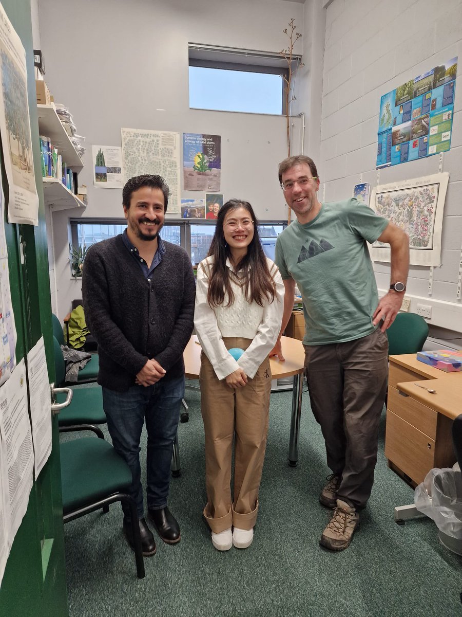 CanniffeLab's tweet photo. Huge congratulations to the new Dr @dowdow_nam! It’s been a privilege to work with you for the past 4 years – you’ve been a dream PhD student – looking forward to many more years of collaboration. Enormous thanks to examiners @Tanai_Cardona and @hartwell_james https://t.co/CSlWCEvGBV