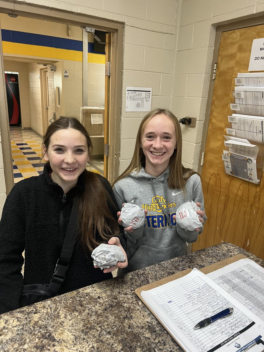 gpjh_gbb's tweet photo. Our young team continues to make progress throughout the season! Very proud of the toughness these girls are playing with as we’ve racked up 4 “Chic-Fil-A Charges” the last 3 games!
#BGUN
#ToughnessWins https://t.co/tc7ab8eAR5