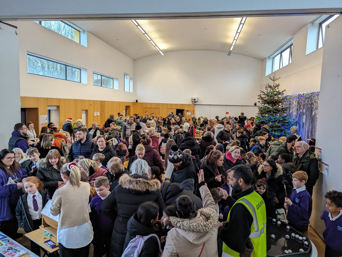 Christmas fayre in full swing! 🎅🏼🎄