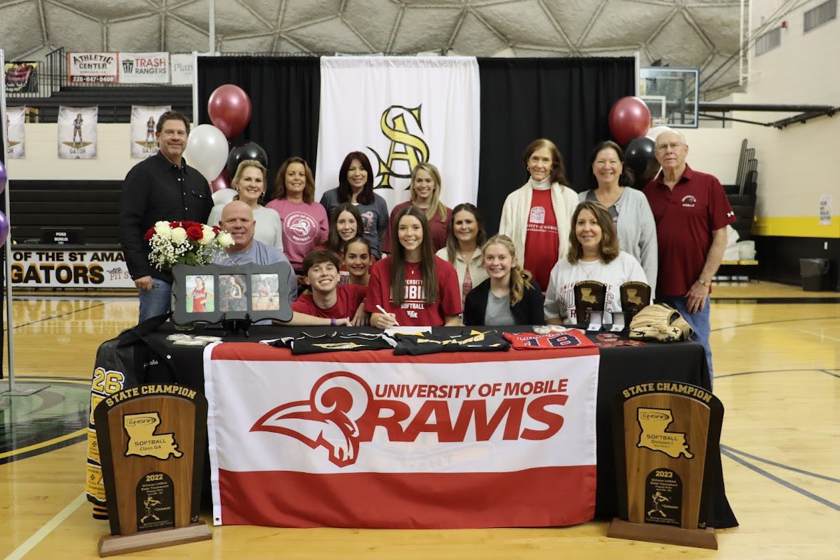 SamLandaiche18's tweet photo. God has put the most amazing family, friends, coaches, and teammates in my life to make me the player I am today. I am so thankful for all He and these people have done in my life to allow me to play softball at the next level 🤍❤️ @UMRamSoftball @_STAsoftball @MarucciPatsGC https://t.co/Xydsu4BSUl