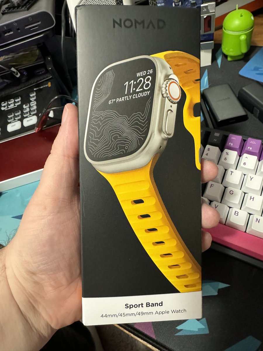 Nomad sent me their new Limited Edition Racing Yellow Sport band for the Apple Watch. 

Only problem: I don’t own an Apple Watch 😅

So, let’s do a giveaway! 

To enter all you have to do is:
1. follow me
2. follow <a href="/nomadgoods/">Nomad</a> 
3. Repost &amp; ❤️ this post.
4. reply to this post with